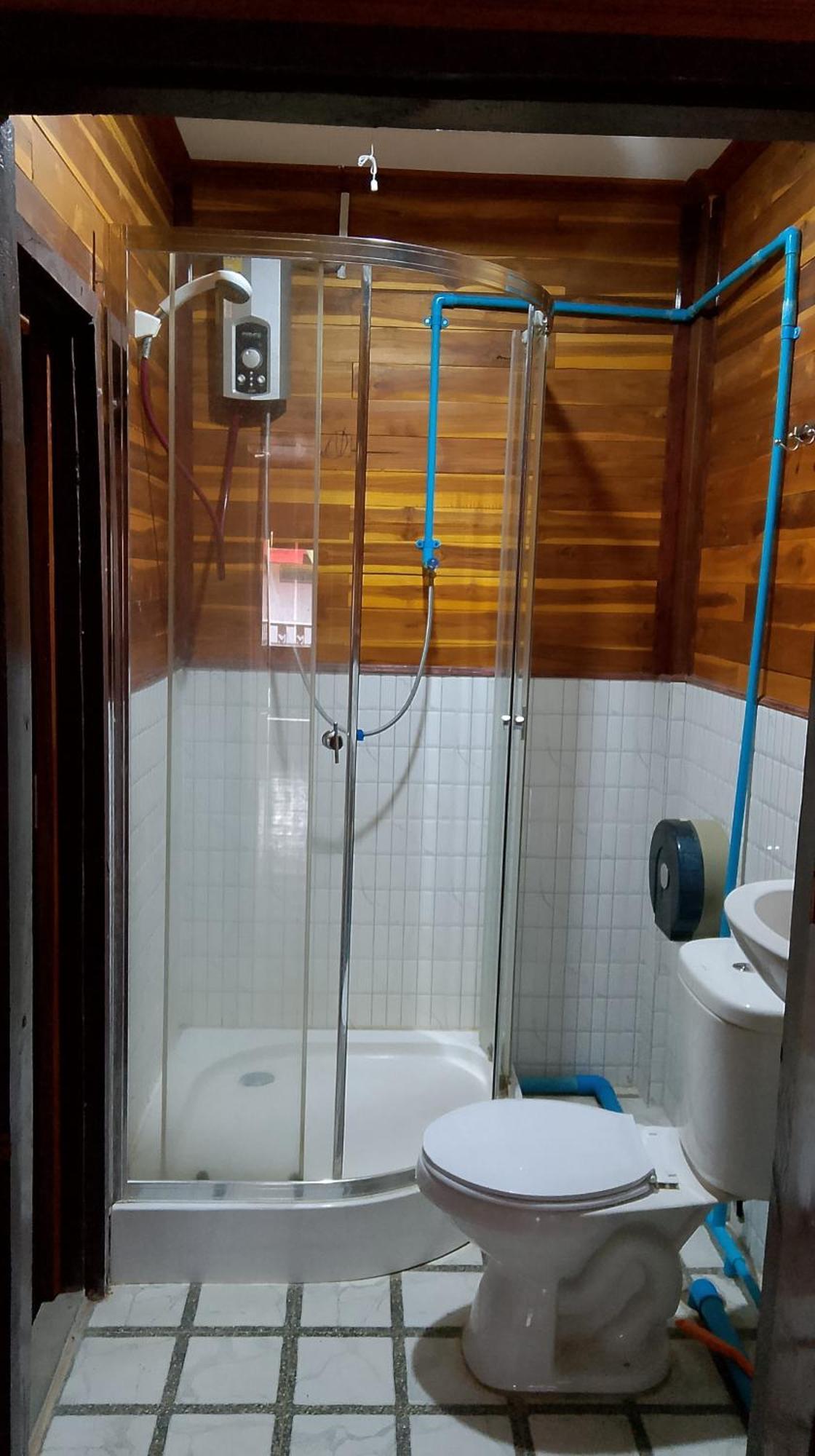 Tibet Restaurant And Hostel Nakasong エクステリア 写真