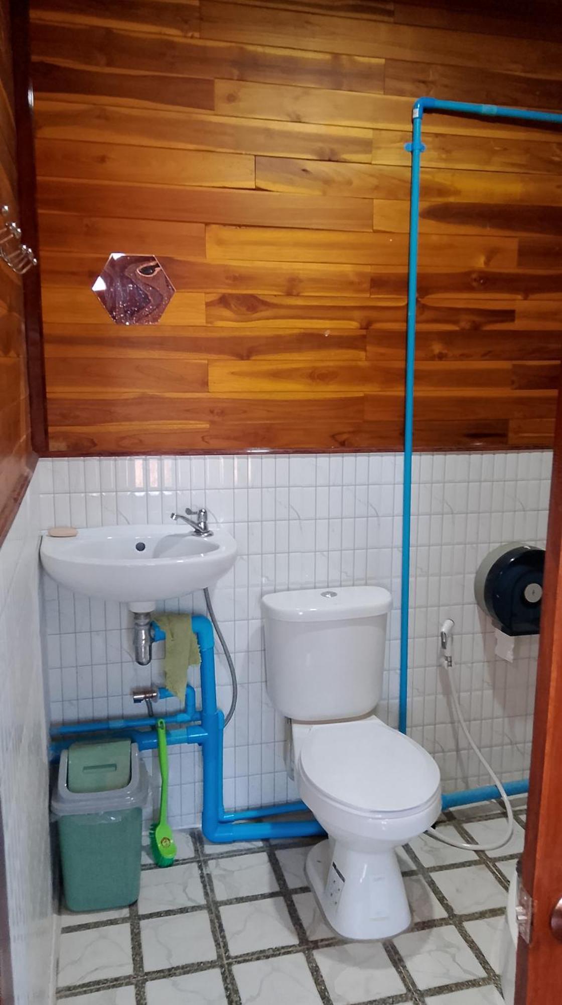 Tibet Restaurant And Hostel Nakasong エクステリア 写真